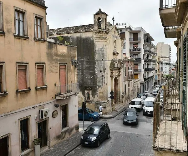 Casa Mariavittoria Feriehus Noto